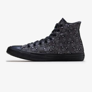 Converse Men CTAS Hi Logo Play Canvas 166829F NWB
